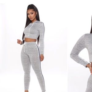 2 pc lounge track set